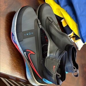 Nike Men's react golf shoes